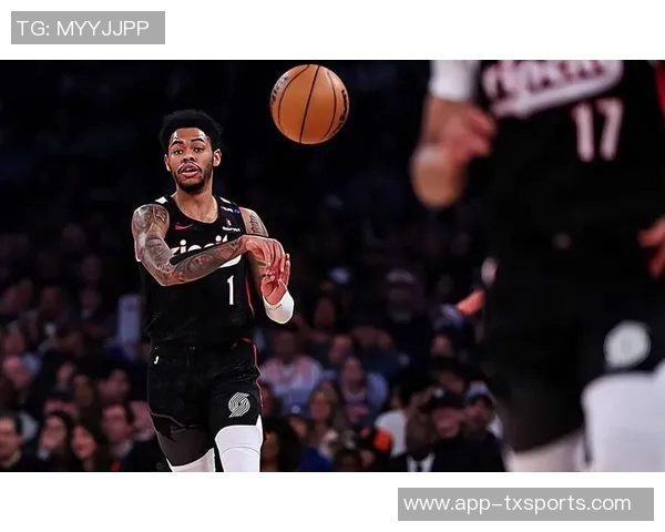 安芬尼西蒙斯回顾绿军首秀表现从紧张到自如掌控比赛节奏 安芬尼西蒙斯回顾绿军首秀表现从紧张到自如掌控比赛节奏