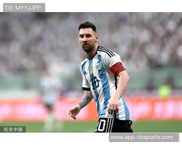 德保罗精准传中梅西头球攻门险些得手被门将神勇扑出