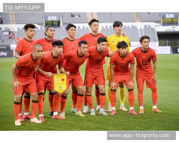 国足选帅即将揭晓新队伍将于11月集结进行热身赛