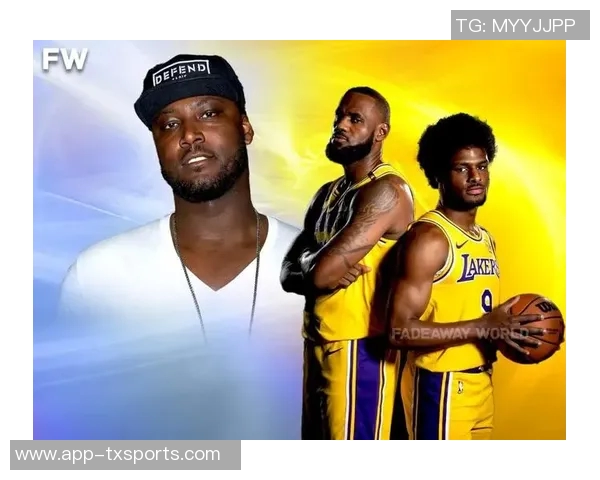 夸梅：布朗尼在主场比赛中表现得如同被车灯照射的迷茫鹿