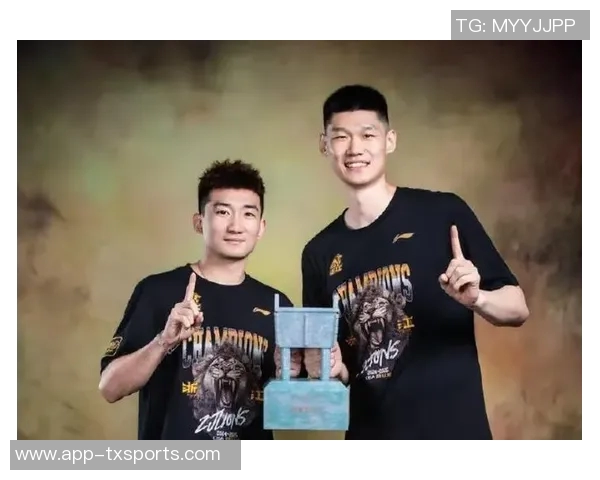 四川全运男篮首战对阵湖北周琦替补出战胡金秋孙铭徽领衔首发阵容