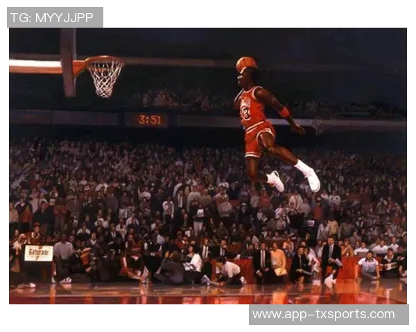 34年前的今天乔丹罚球线惊艳穆大叔闭眼罚球完美入网瞬间