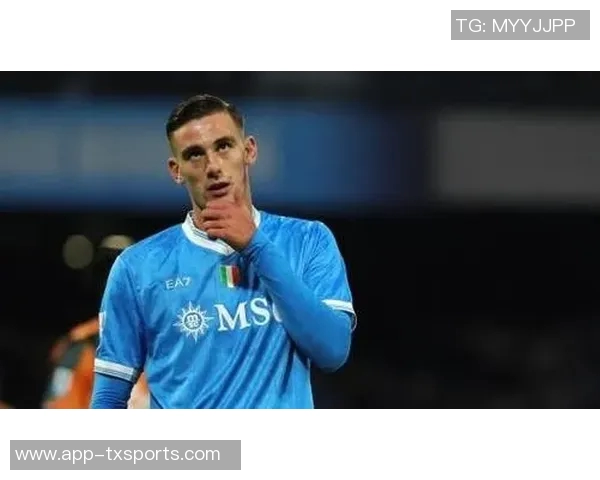 那不勒斯总监谈卢卡转会可能性称球队已有合适中锋人选